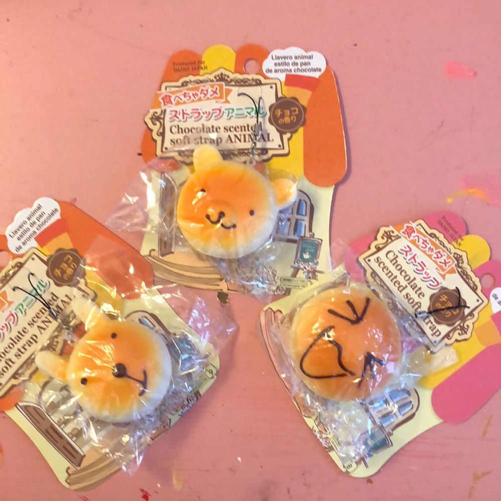 3 piece set of chocolate scented squishys!!